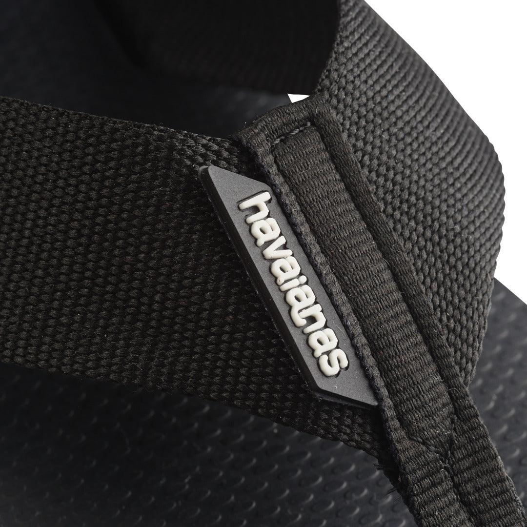 Chinelo Urban Basic Material Preto: Conforto e Estilo Versátil para Adultos